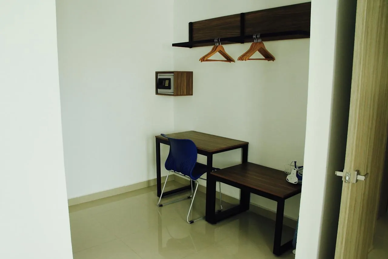 Punta Azul Condos 普拉亚卡门 公寓