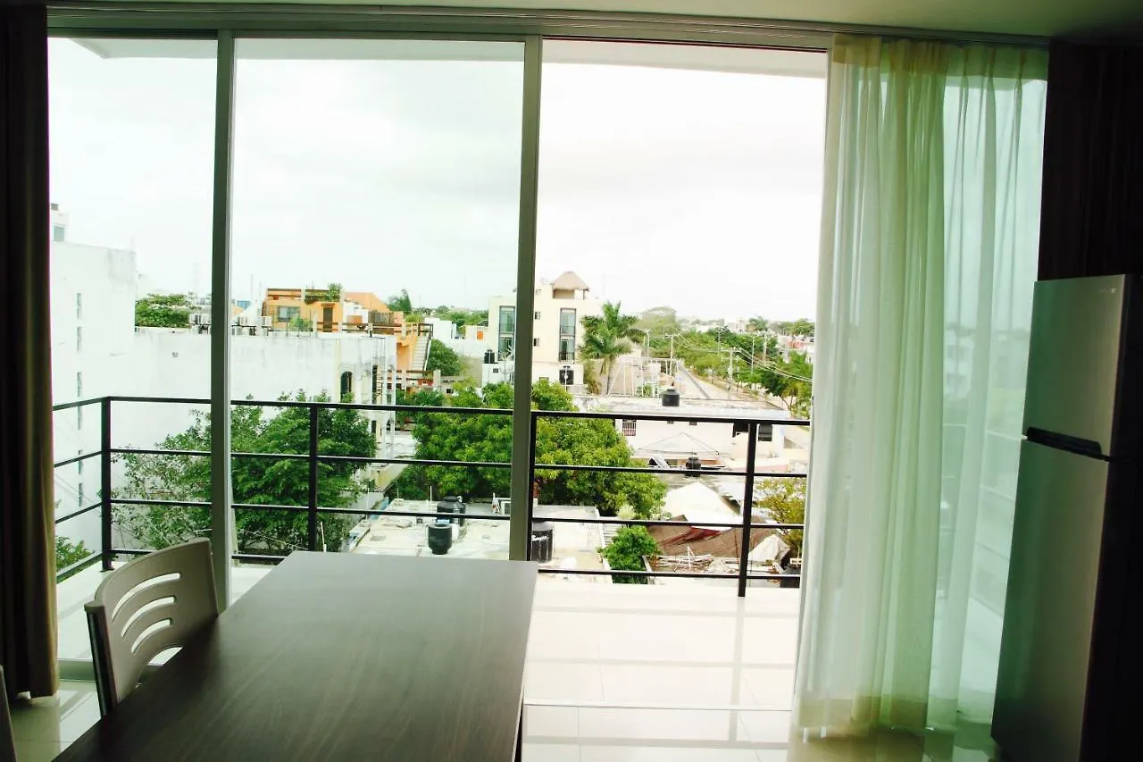 Punta Azul Condos 普拉亚卡门